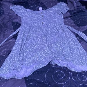 I am selling an Extra large (15-17) NB peasant Dress